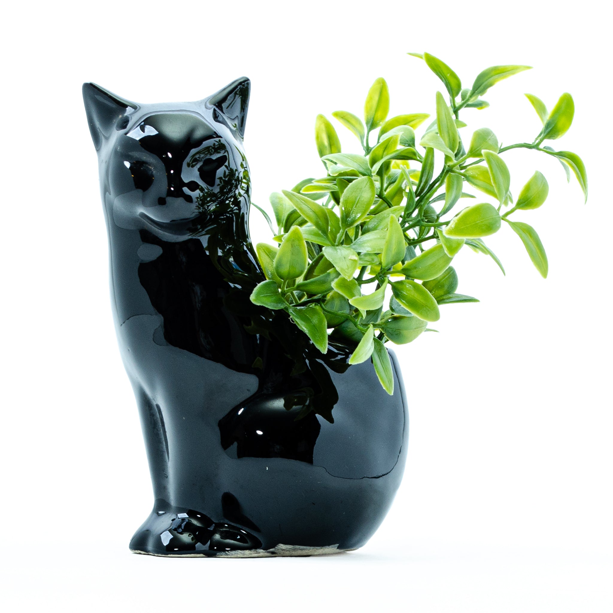 Sleek Black Cat Ceramic Vase – Minimalist & Mysterious
