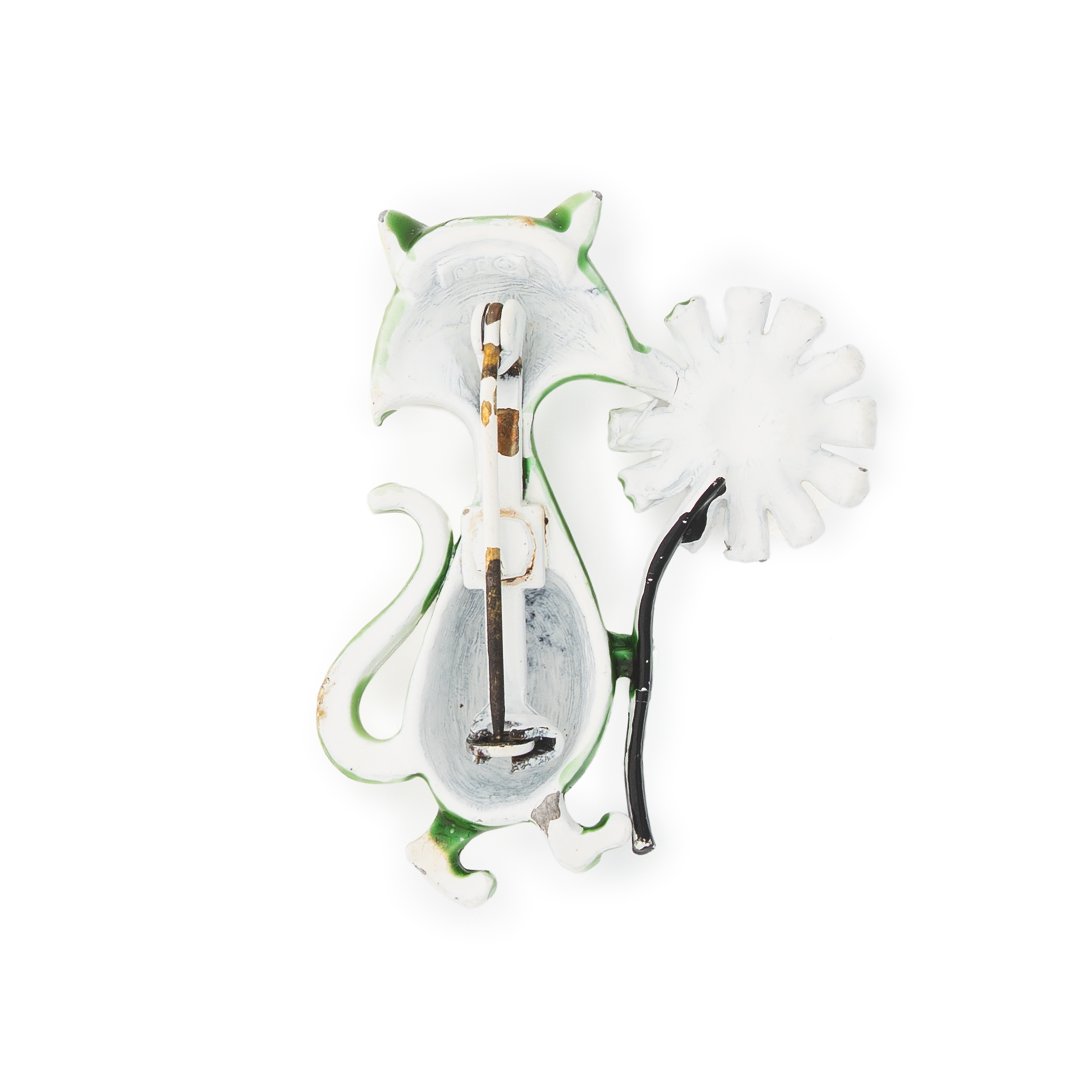 Vintage Green Enamel Cat Brooch with Daisy – Whimsical Mid-Century Cat Pin