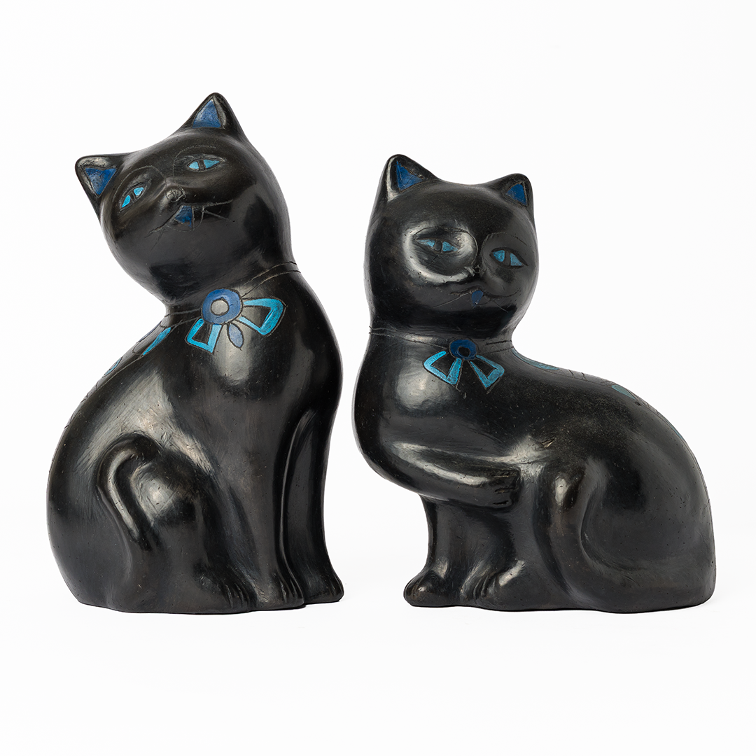 Vintage Oaxaca Black Pottery Cat Pair – Manuel Felguérez Style Twin Cat Sculptures