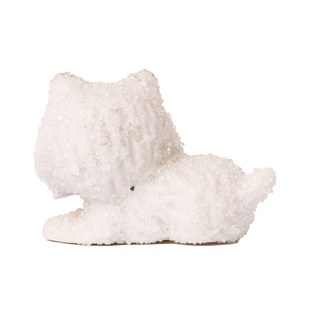 Vintage “Sugar Texture” Kitten Figurine – White Cat with Blue Bow