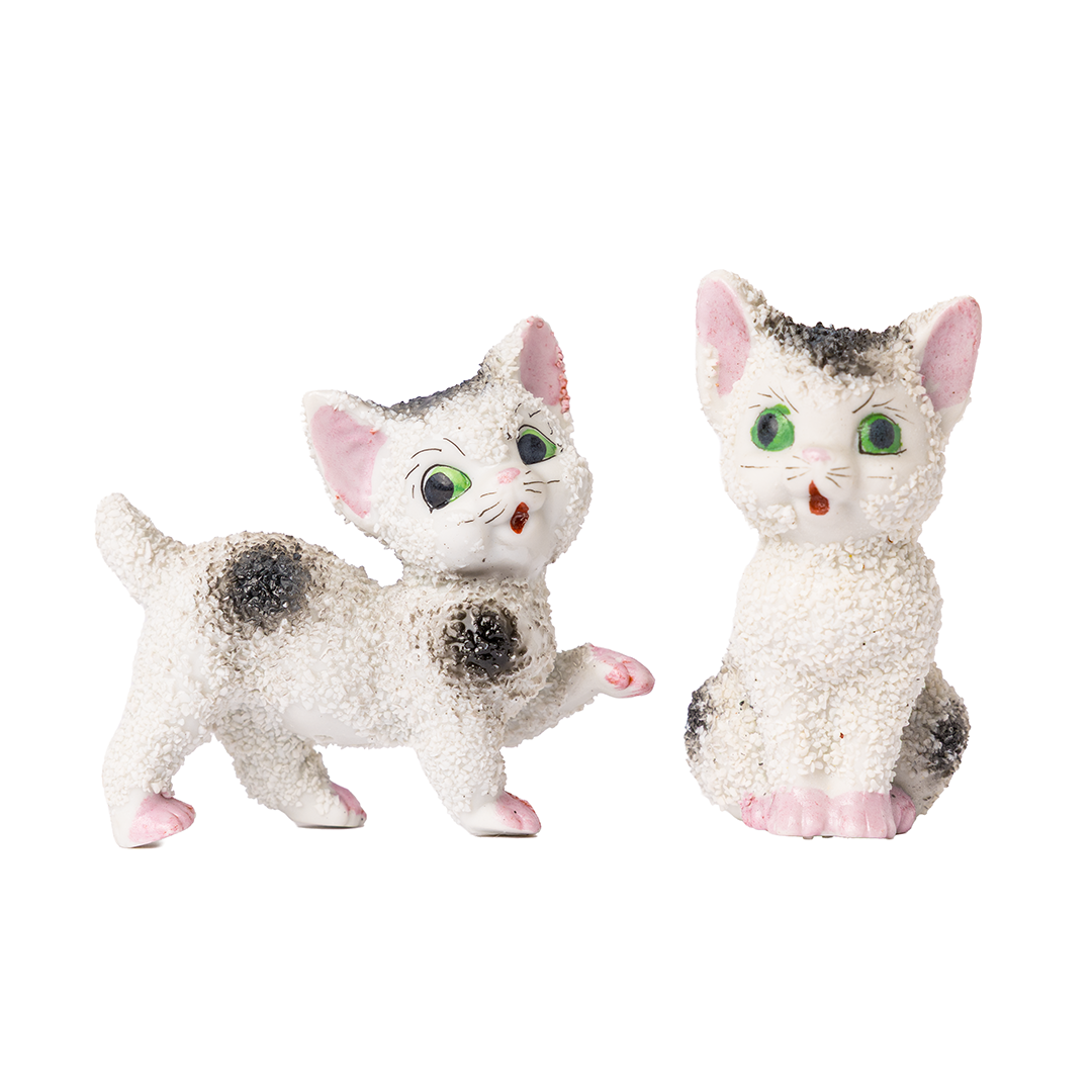 Vintage “Made in Japan” Sugar Texture Cat Figurine Set – Hand-Painted Kitten Pair
