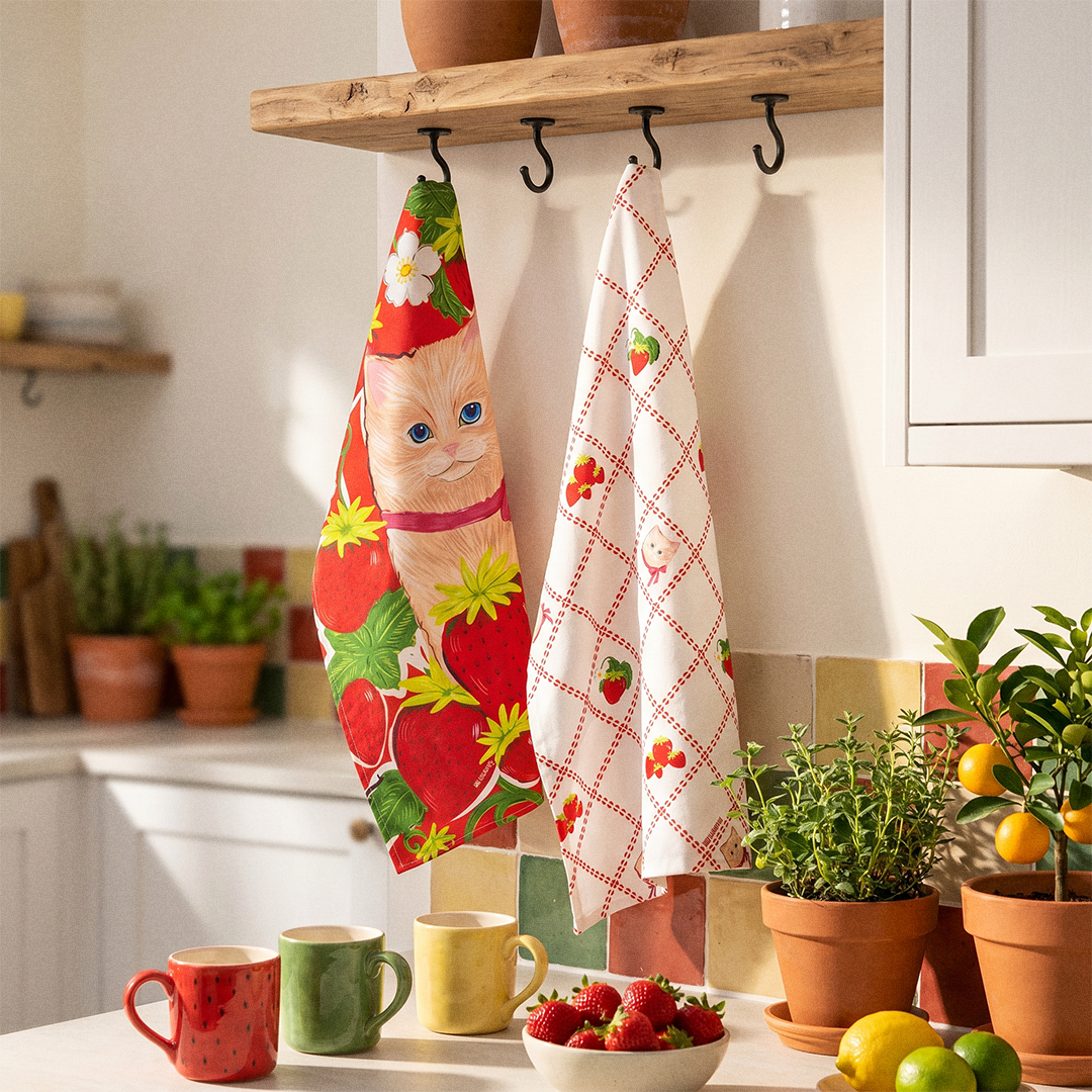 Strawberry Cat Kitchen Towels | Set of 2